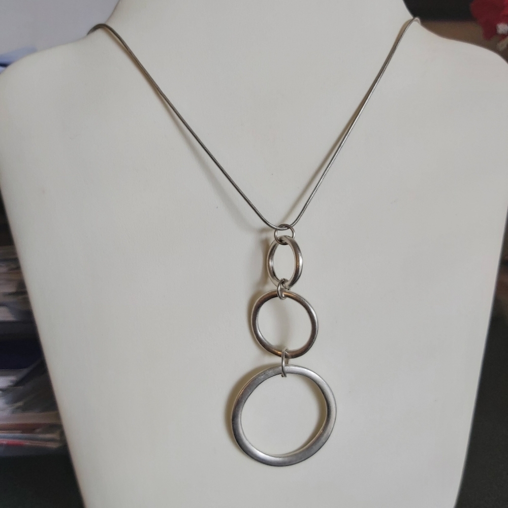 3 for 20$: Vintage Silver Necklace